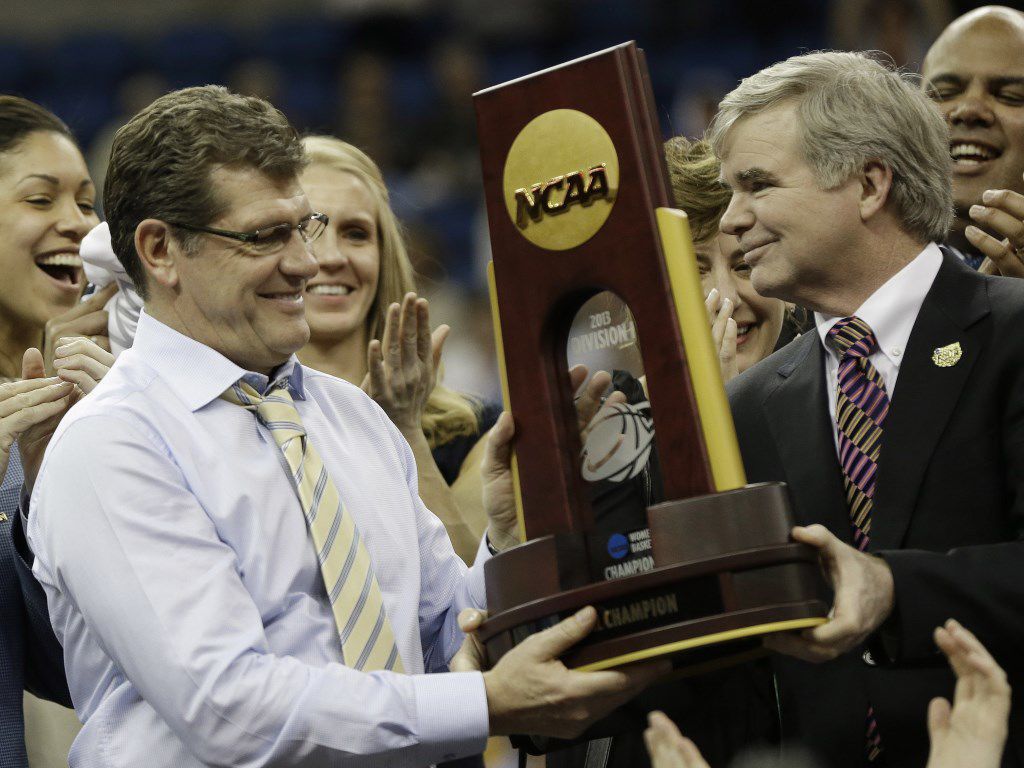 Geno Auriemma
